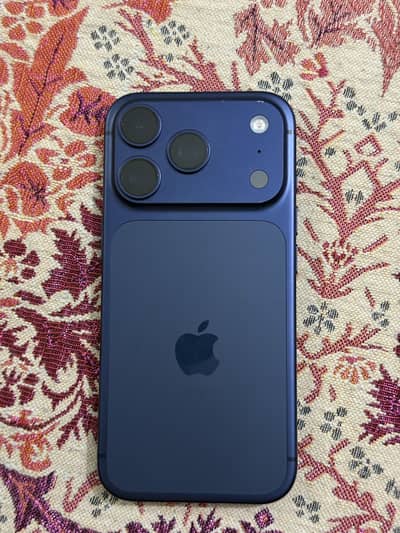 iPhone 17 Pro 256GB LLA. Factory Unlock - Non PTA. Full sim time