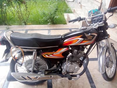 125 model 2022 for sale