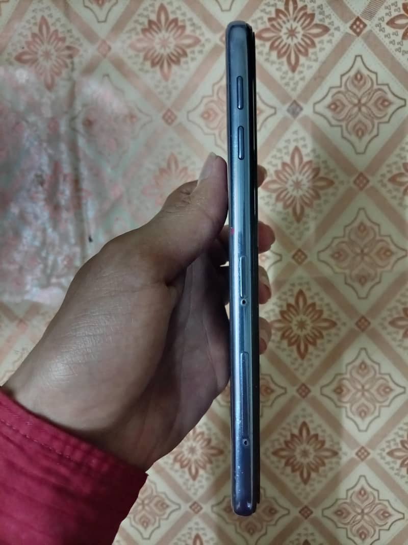 j6 plus 4