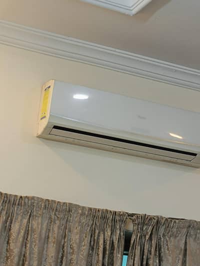 Haier company ka AC sel karna hai demand 55000 good condition