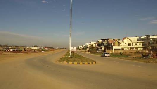 Corner Plot 14 Marla For Sale In G-14/2 Islamabad