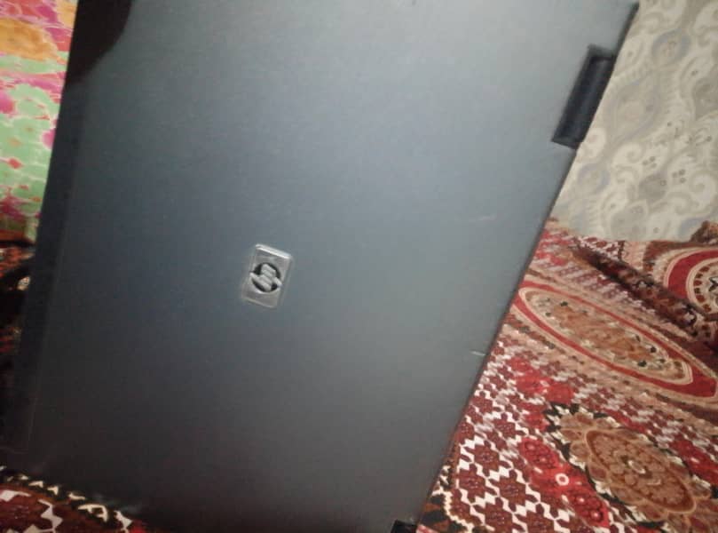 لیپ ٹاپ فار سیل  اچھی حالت میں ہے میں اسے اپڈیٹ کرنا چاہتا ہوں 2