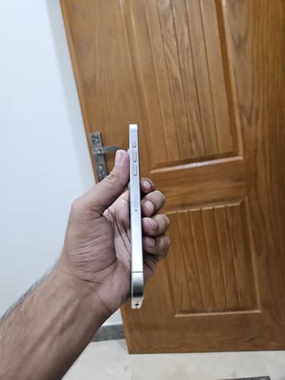 15 Pro Max 10/10 BH 96 PTA Physical+esim with Complete Box