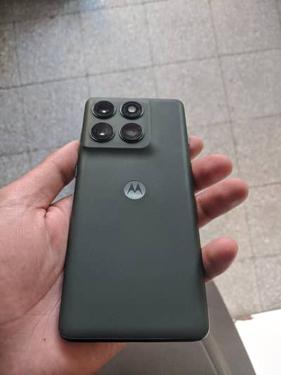 Motorola edge 2025