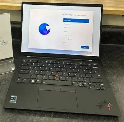 Lenovo Carbon ! Core i5 11th Gen ! High-Performance Business Ultrabook