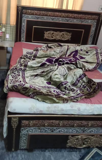 queen bed with 2 side tables dressing wardrobe and showcase