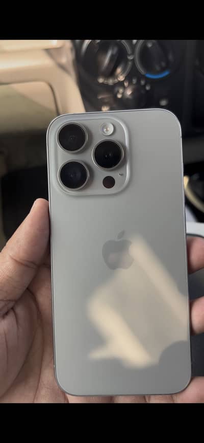 15 pro 256GB factory unlock 88% health