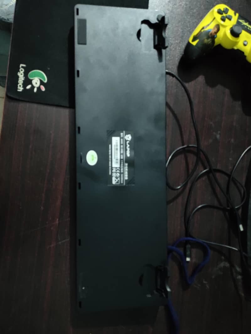 mega key mechanical keyboard 1