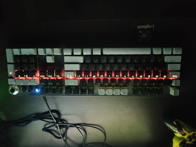 mega key mechanical keyboard 5