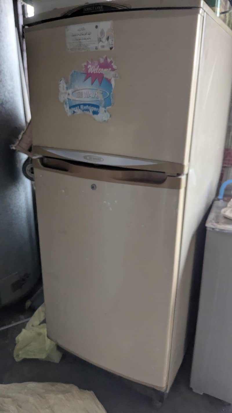 waves refrigerator 0