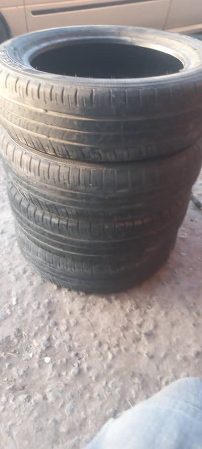 dunlop size 15 /60r 15