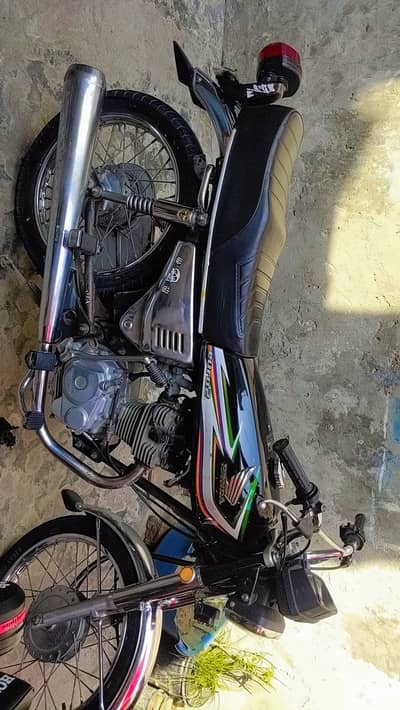 HONDA CG 125 2016 BLACK 1ST OWNER