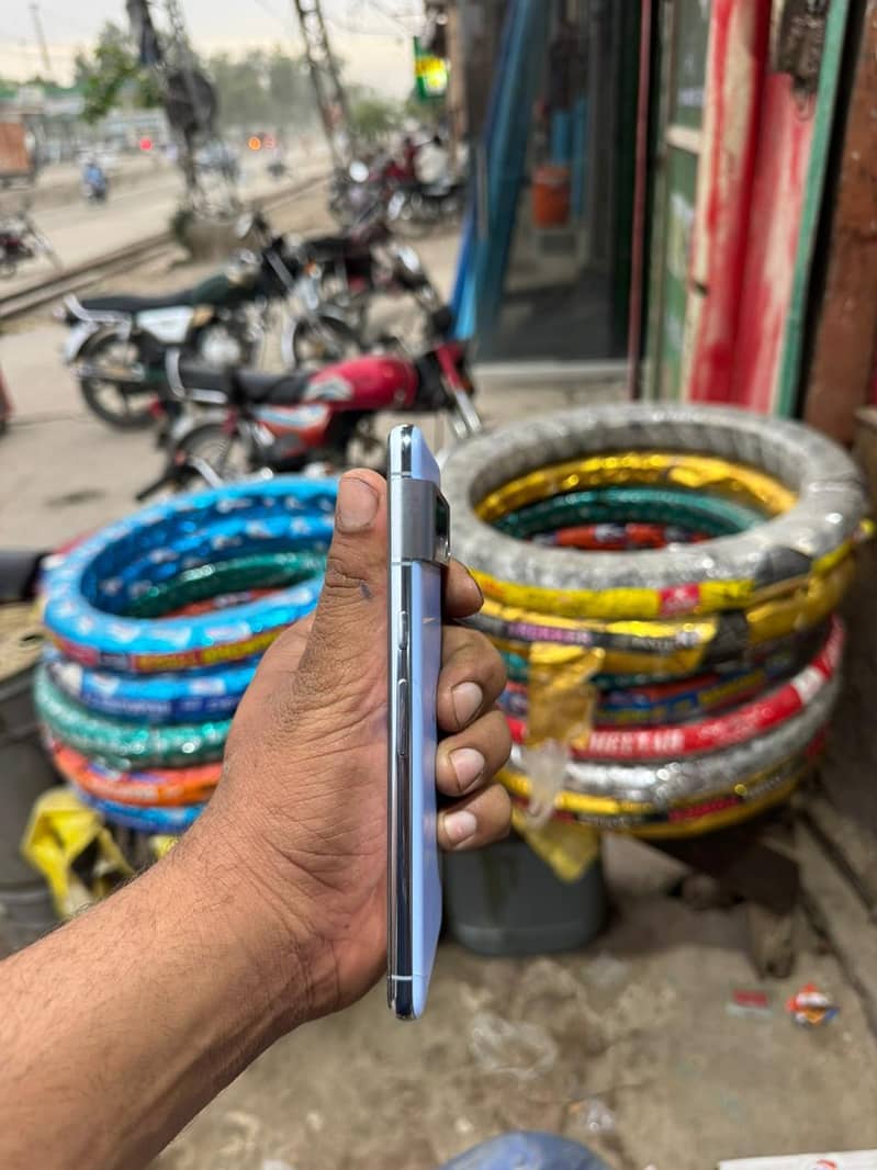 google pixel 8 pro 1