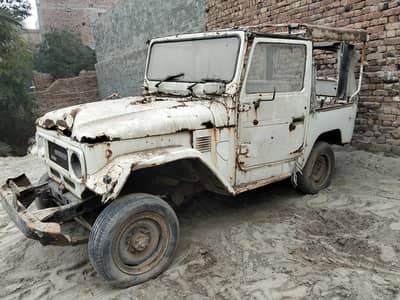 toyota lqnd cruiser bj40