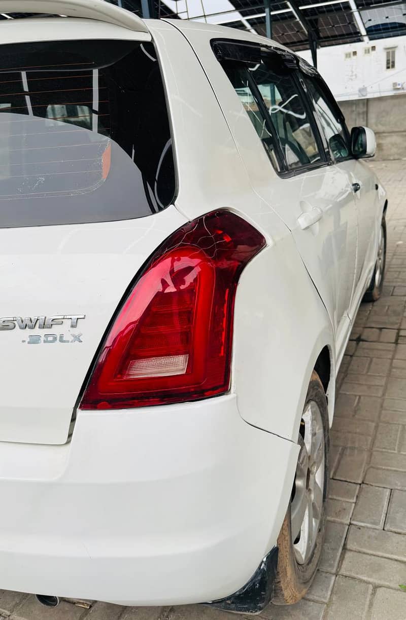 swift 2012  Model automatic Dlx 4