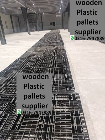 plastic pallet