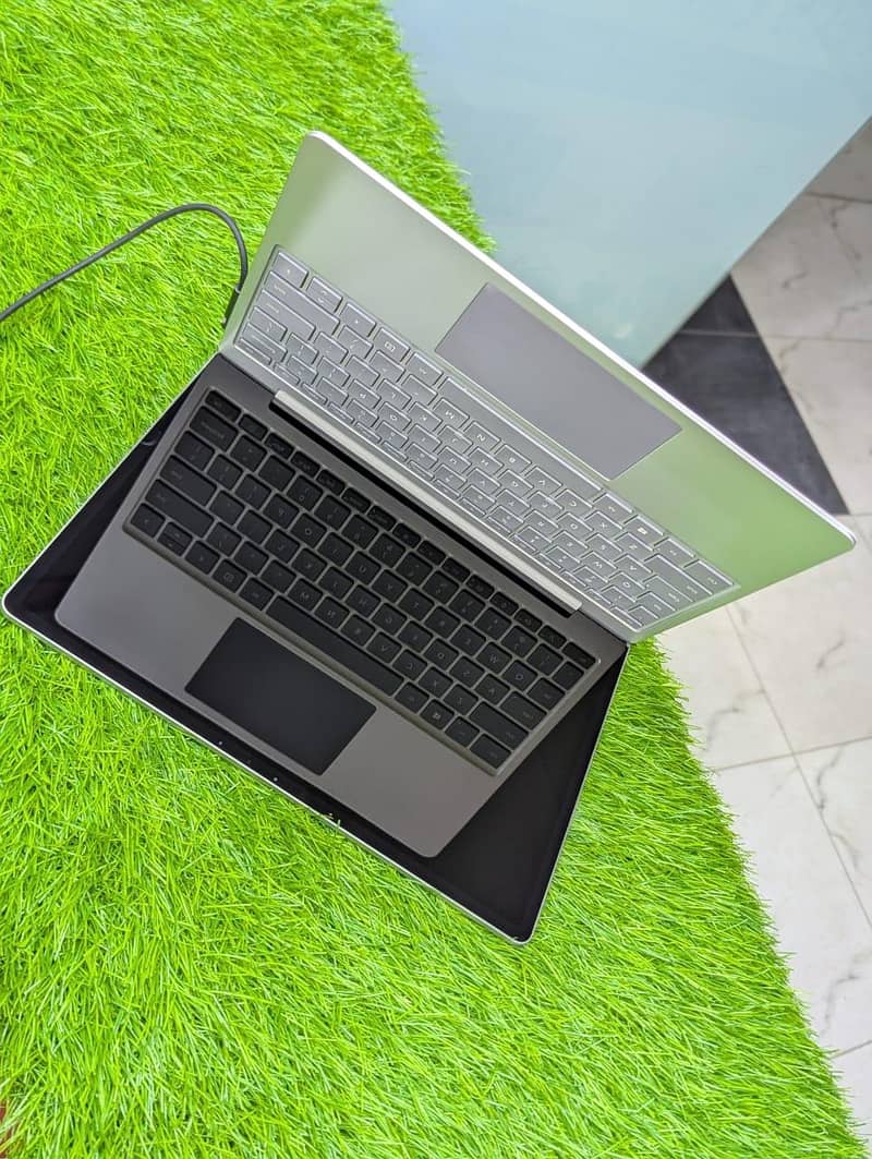 Microsoft Surface Go 1