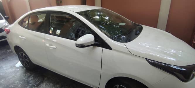 TOYOTA YARIS GLI CVT 1.3 LE