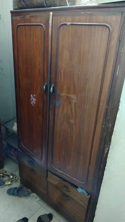 2 Pure wood wardrobes