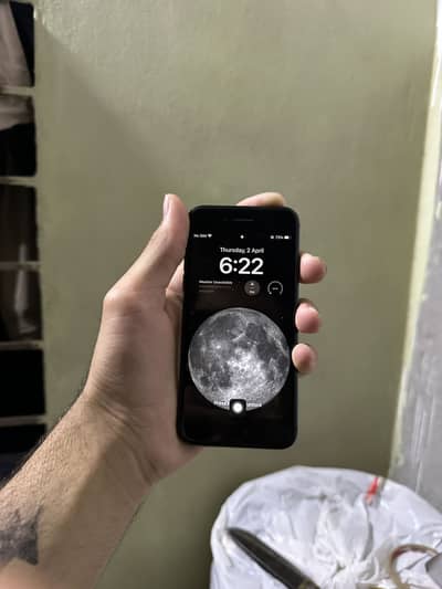 Iphone 8 Non pta Whatsapp 03298347831