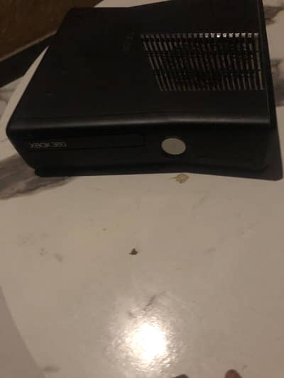 Xbox 360 (URGENT SALE)