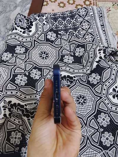 Iphone 12 64 gb JV BH 84 total orignal check description