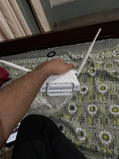 TP LINK router wifi for sale