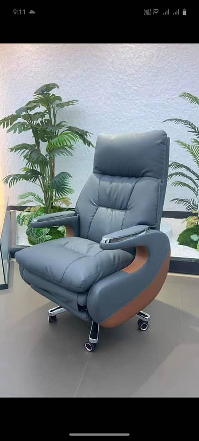 Affordable Recliner Chairs in Karachi | Luxury Recliner Chairs