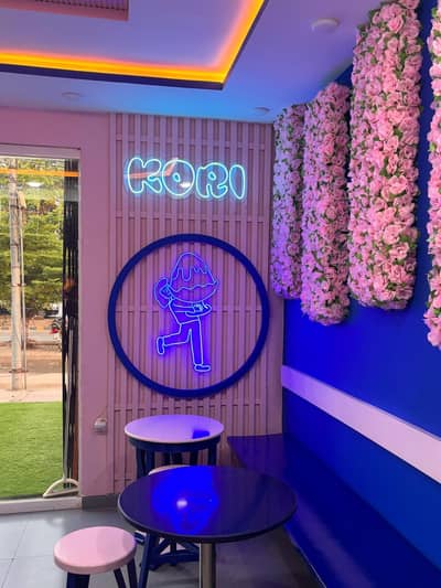 Kitchen Helper Required For Icecream Shop