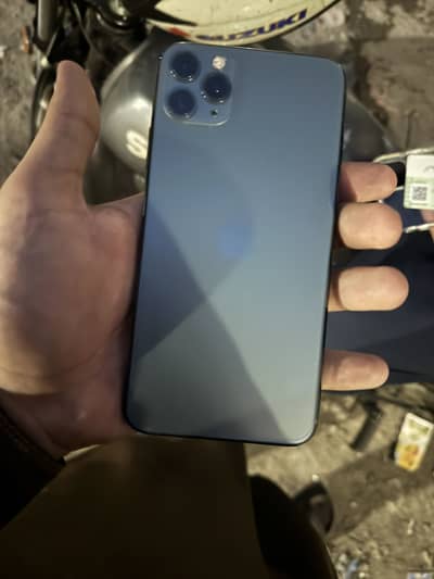 Iphone 11 pro max 1 physical + 1 e sim pta proved battery serivc par h