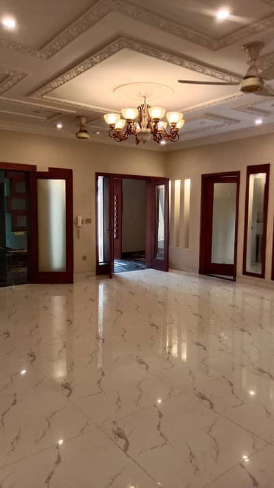 1 Kanal Upper Portion for Rent in Valencia Town Lahore | Prime Location | Reasonable Rent 100K