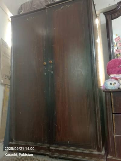 shesham ptex 4 door wardrob n dresing table