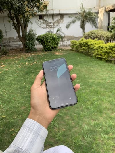 Iphone 11 factory unlocked