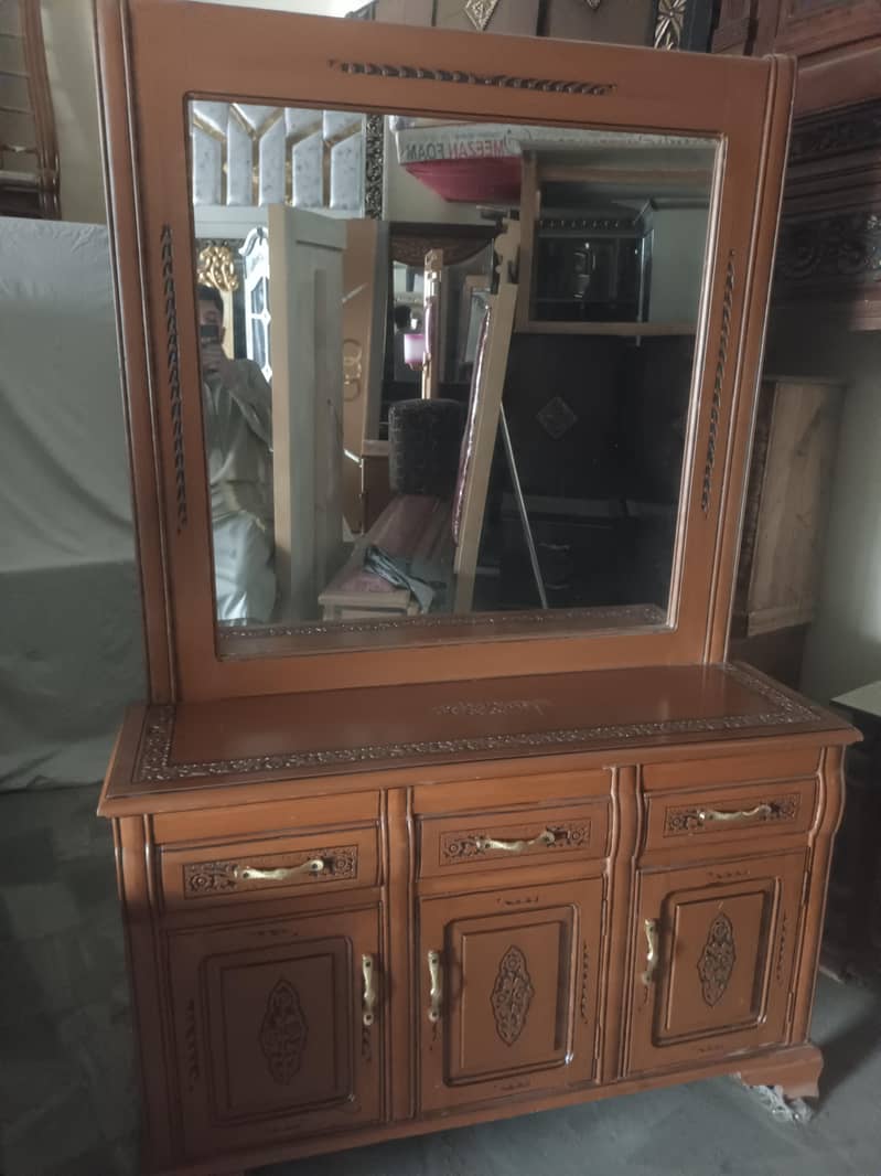 Dressing Table 2