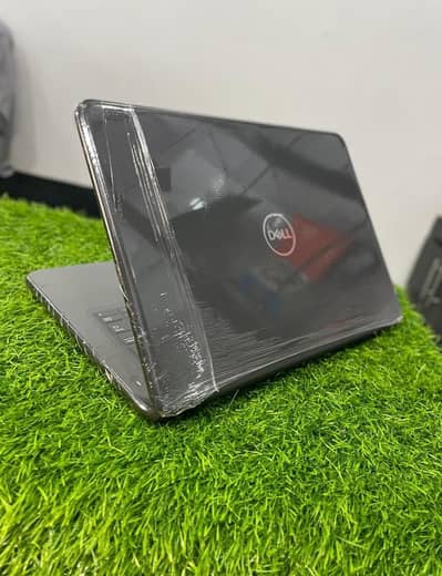 Dell latitude 3310 Core i3 / 8th Generation