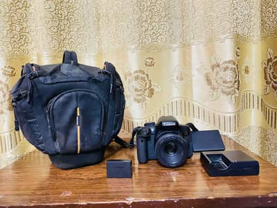 Canon Eos 750d body with 50mm 1.8 stm lens(only sale)