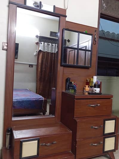 wooden dressing table