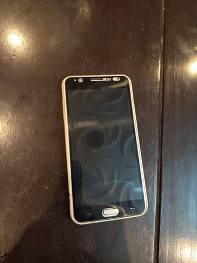 Samsung Mobile J7 Core