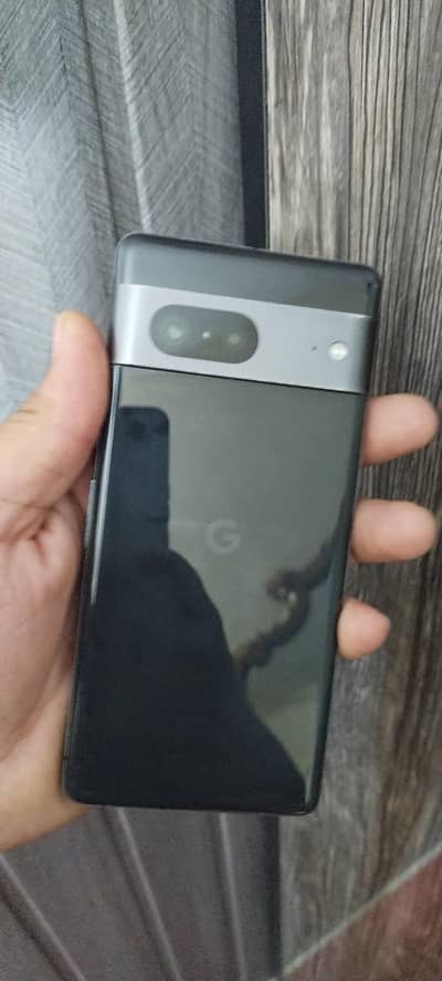 Google pixel 7 water pack 100% 10/9.5 condition