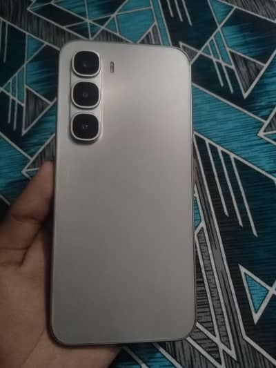 Infinix Hot 60 Pro