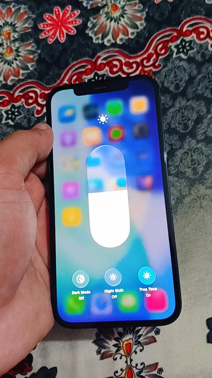 Iphone 12 pro 1