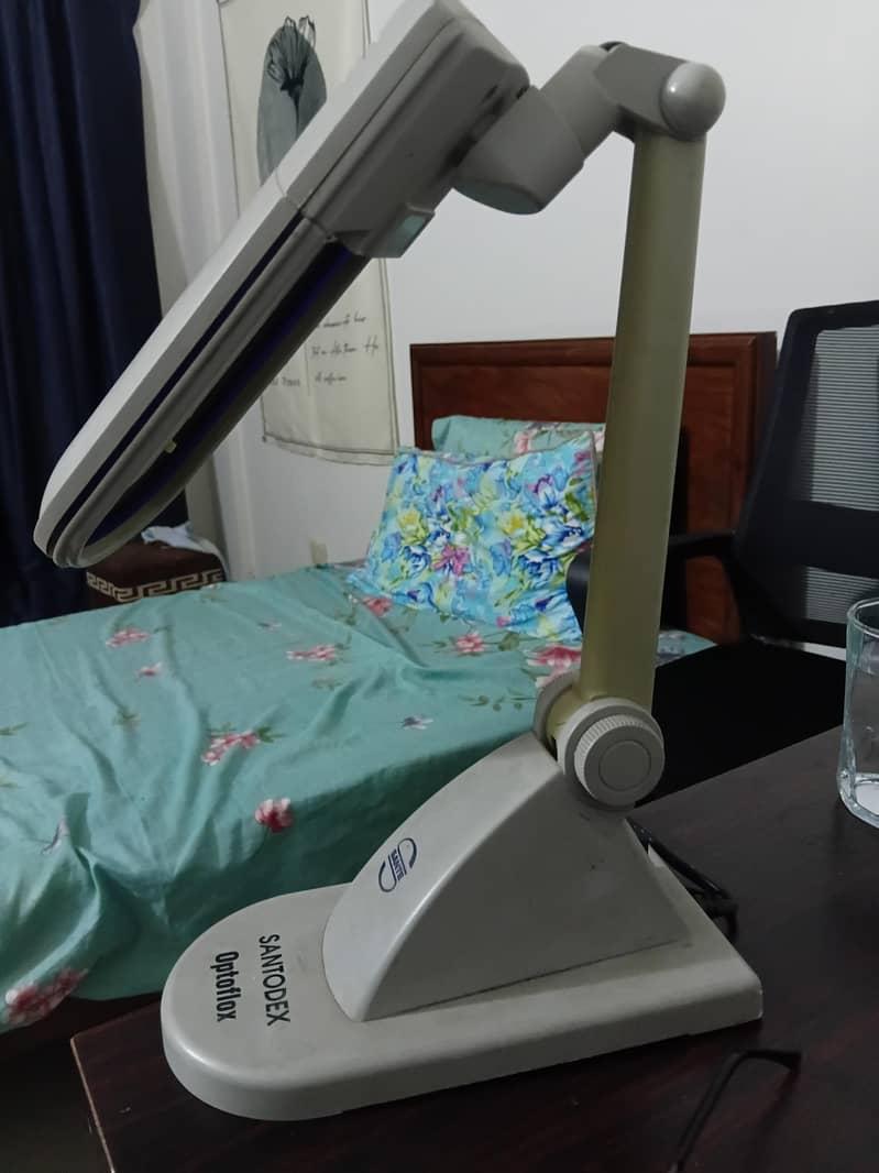 Study white light lamp 0