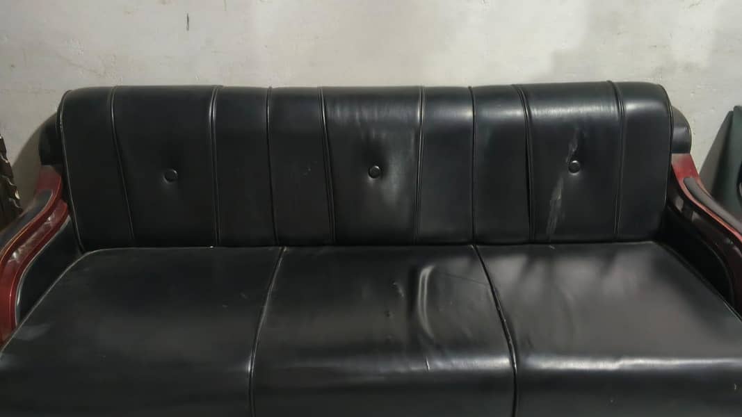 leather sofa 3