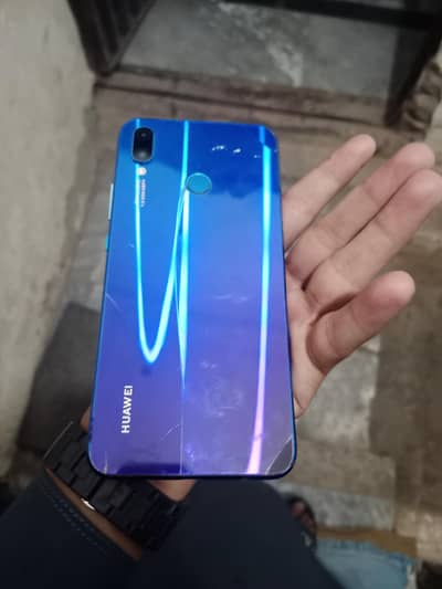 huwaie nova 3i 10/8 condition 4/128 panel change bac brake h