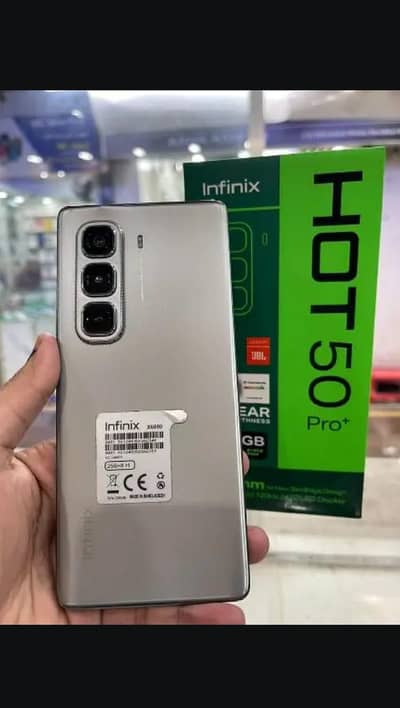 urgent Sale karna hai Infinix hot 50 pro plus edge phone