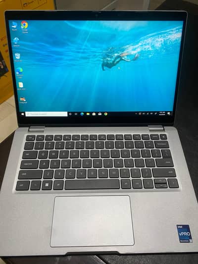 Dell Latitude 5340 i5 13th Gen 16GB RAM Touch 2-in-1 Laptop