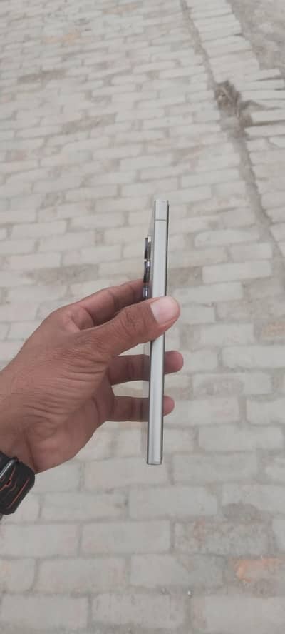 Samsung Galaxy S24 Ultra 512GB PTA Approved 10/10 Scratchless Full Box