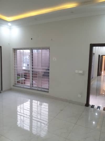 1 Kanal Lower Portion for Rent in Valencia Town Lahore | Spacious 4 Bed Portion | Prime Location | 120K Rent