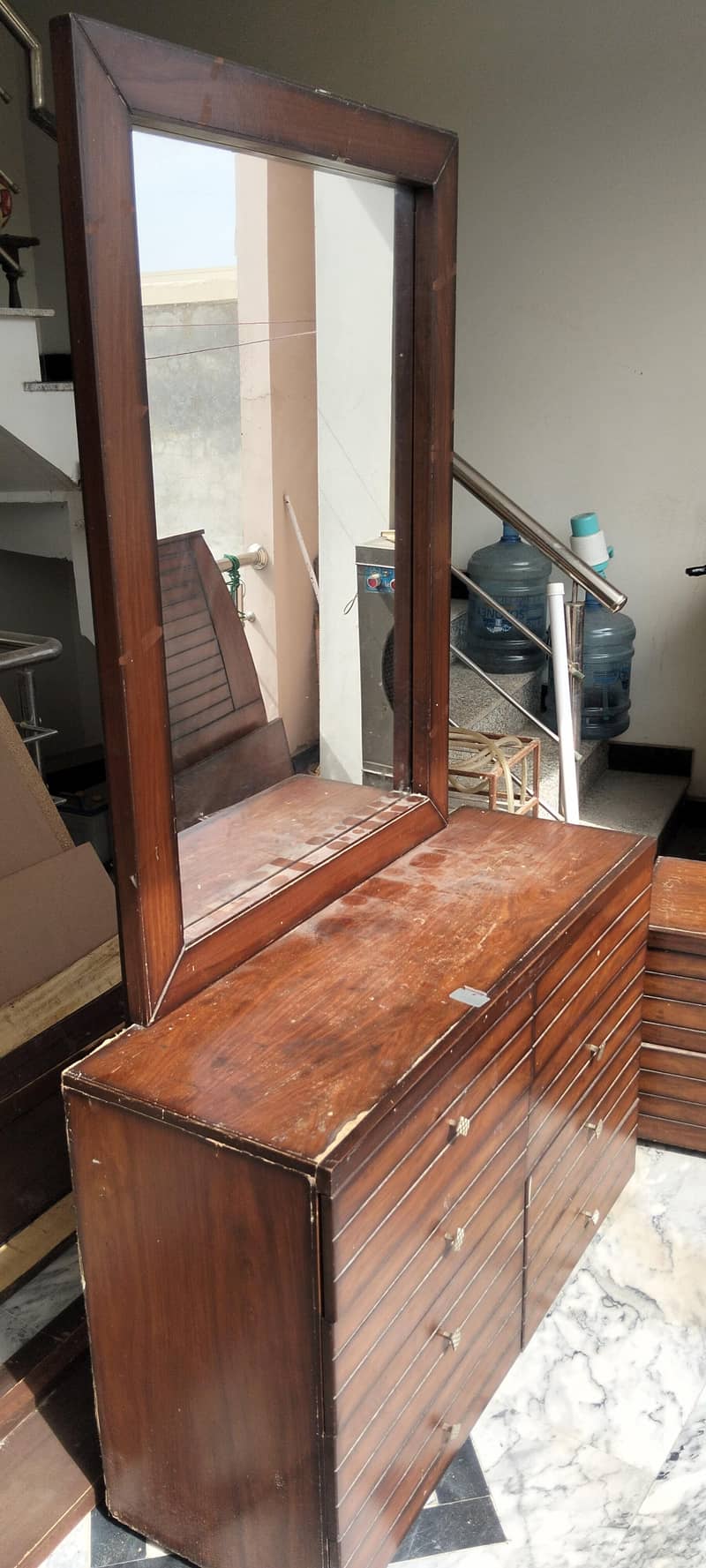 doubles bed +dressing table+matris 1