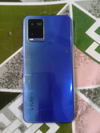 Vivo y21 4.64  mobile belkul ok ha charging me best ha